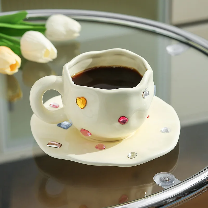 Handmade Ceramic Mug - طقم فناجين قهوة وأطباق من السيراميك